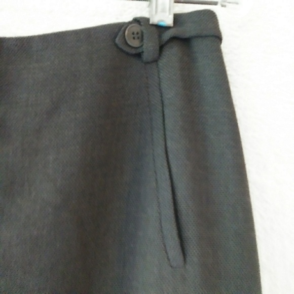 SALE! NWT GIORGIO ARMANI Gray Wool Classy Skirt - Picture 3 of 8